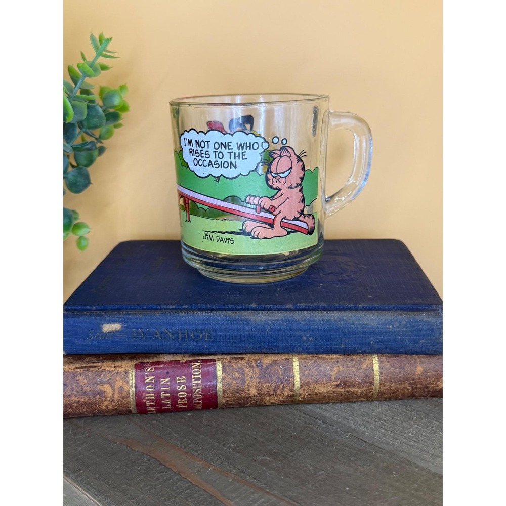 Vintage 1980 Garfield McDonalds Glass Mug Seesaw Odie Arlene Jim Davis